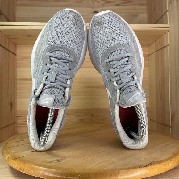 Nike Tanjun 812655-010 Gray White Sneaker Shoes - Picture 6 of 8